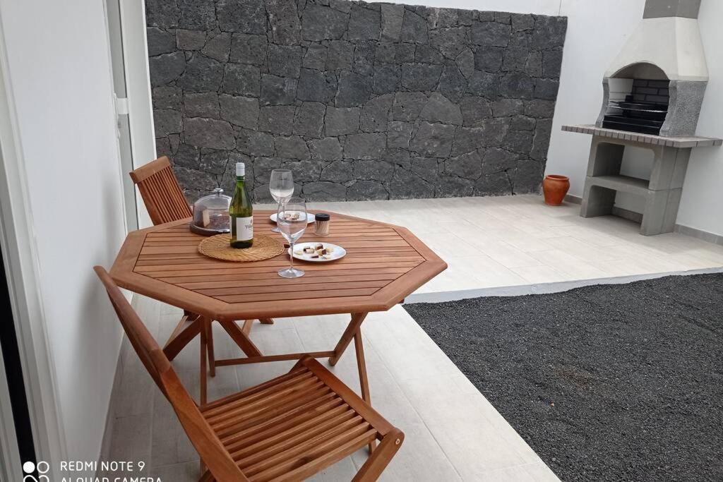 Precioso Apartamento Con Terraza En Teguise Apartment Тегисе Екстериор снимка